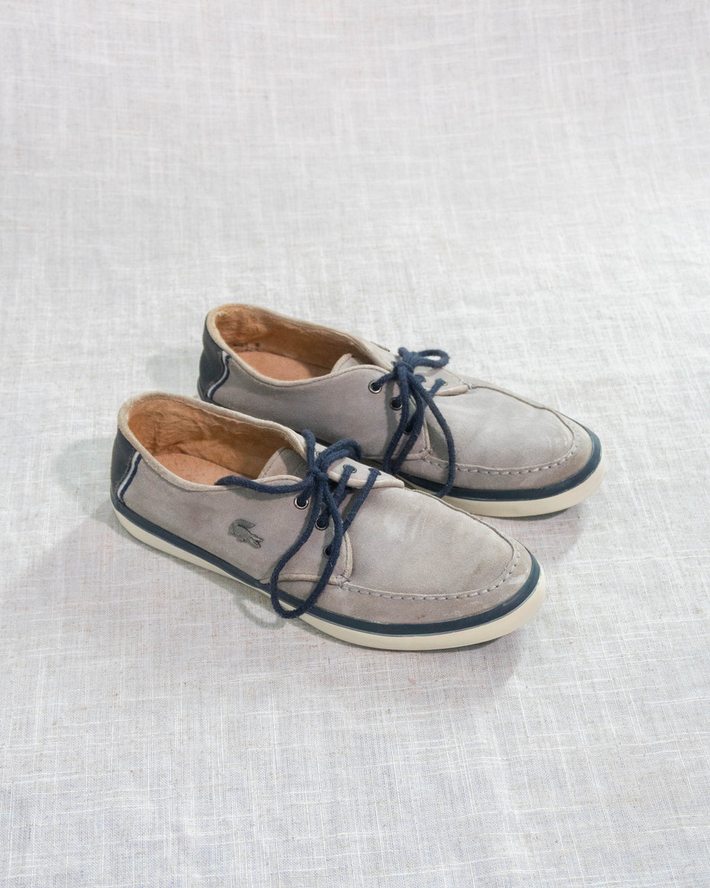Lacoste suede boat shoes beige Pakistan pre loved EU 42