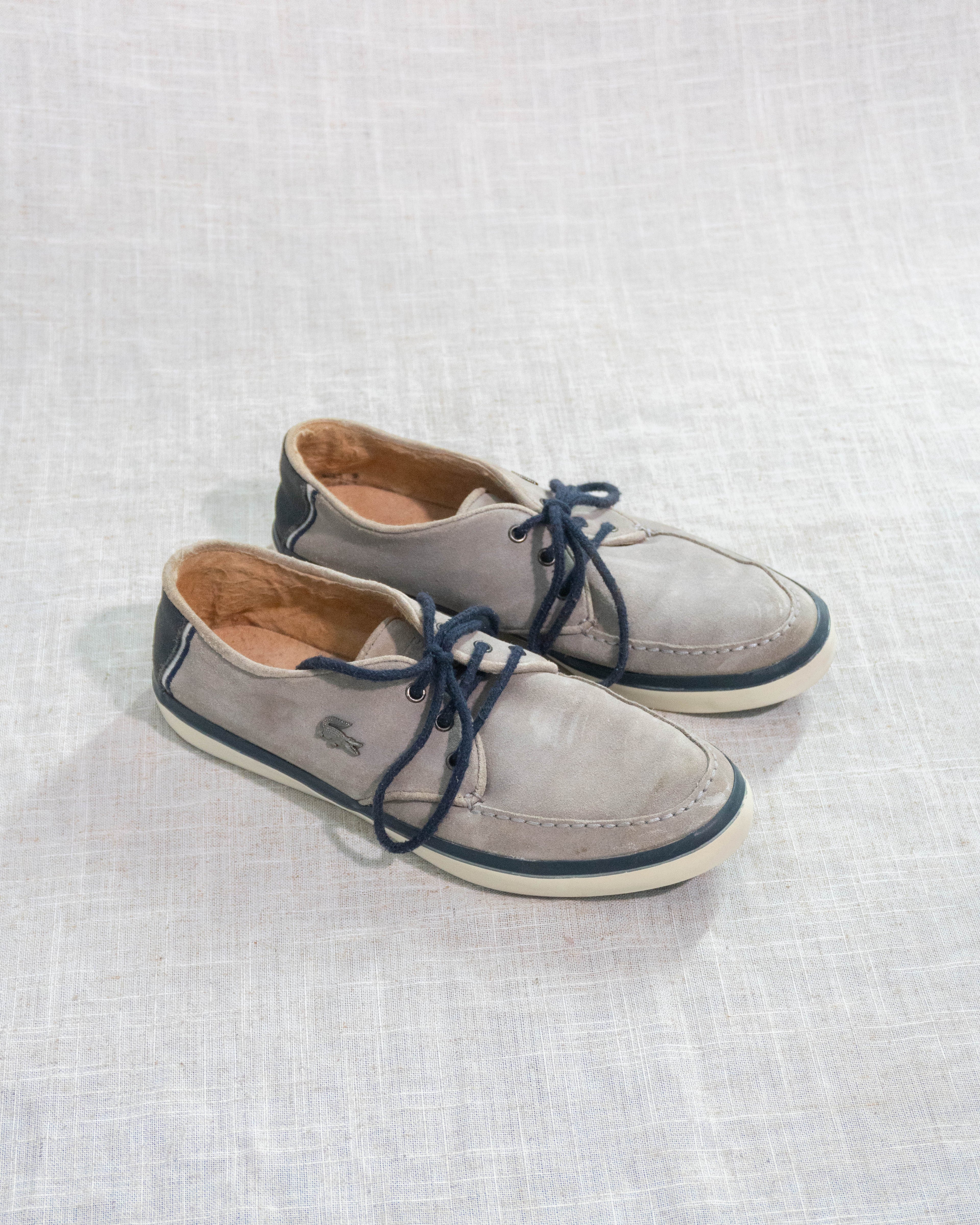 Lacoste suede boat shoes beige Pakistan pre loved EU 42