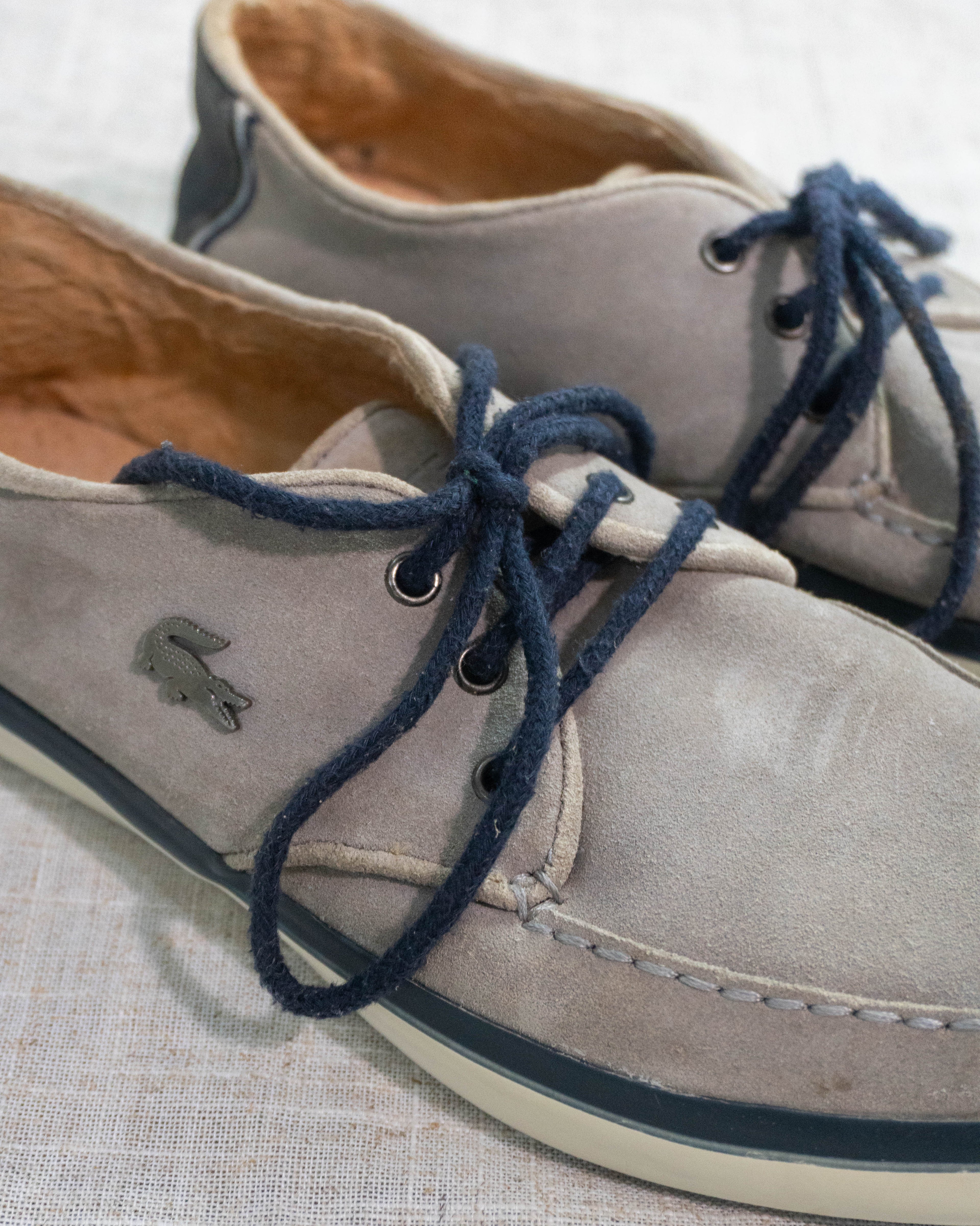 Lacoste suede boat shoes beige Pakistan pre loved EU 42