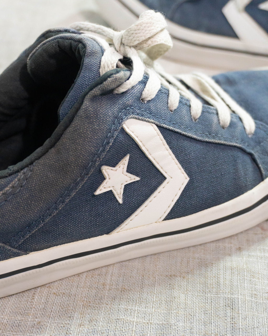 Converse All Star blue sneakers Pakistan pre loved EU 43