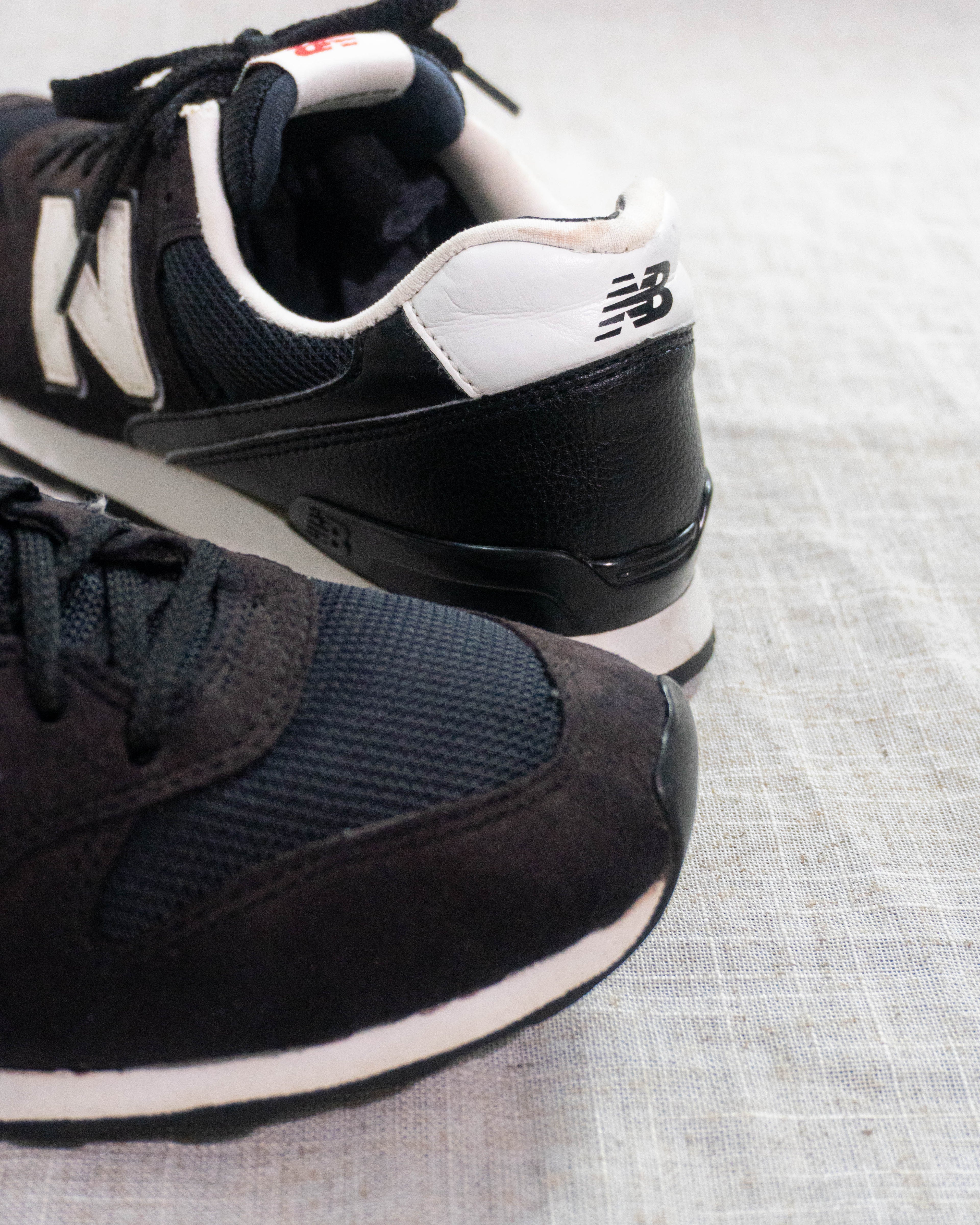 New Balance 996 original sneakers Pakistan