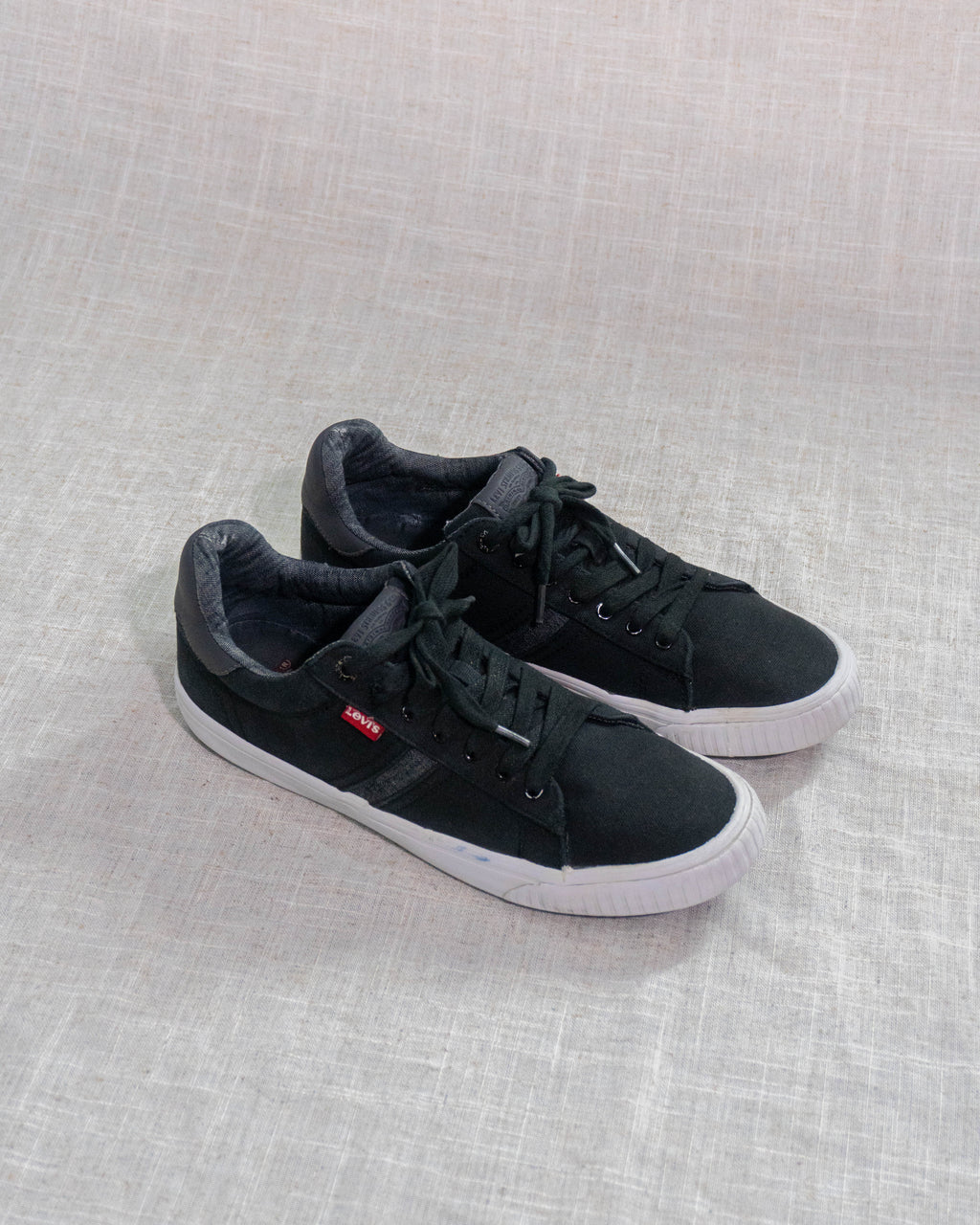 Levi’s black casual sneakers original Pakistan