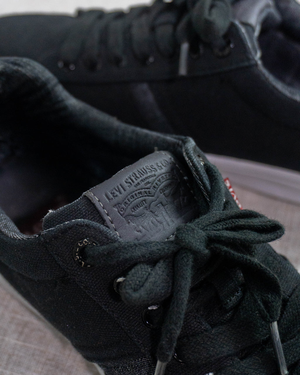 Levi’s black casual sneakers original Pakistan