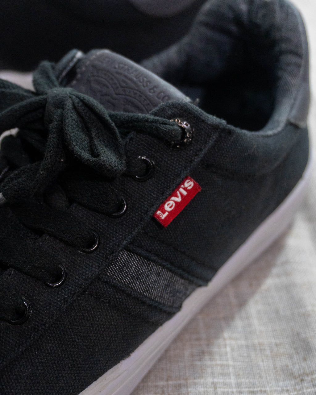Levi’s black casual sneakers original Pakistan
