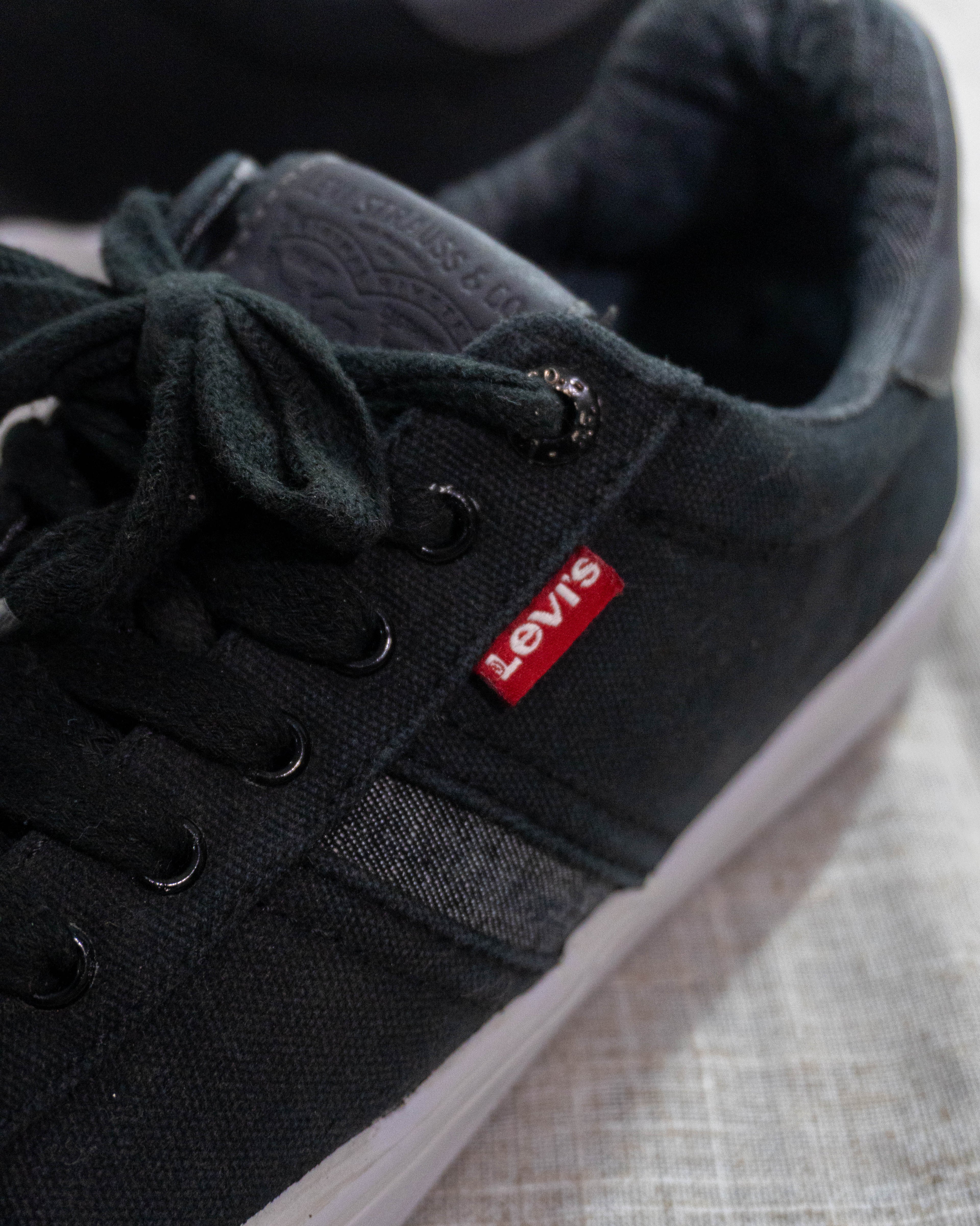 Levi’s black casual sneakers original Pakistan