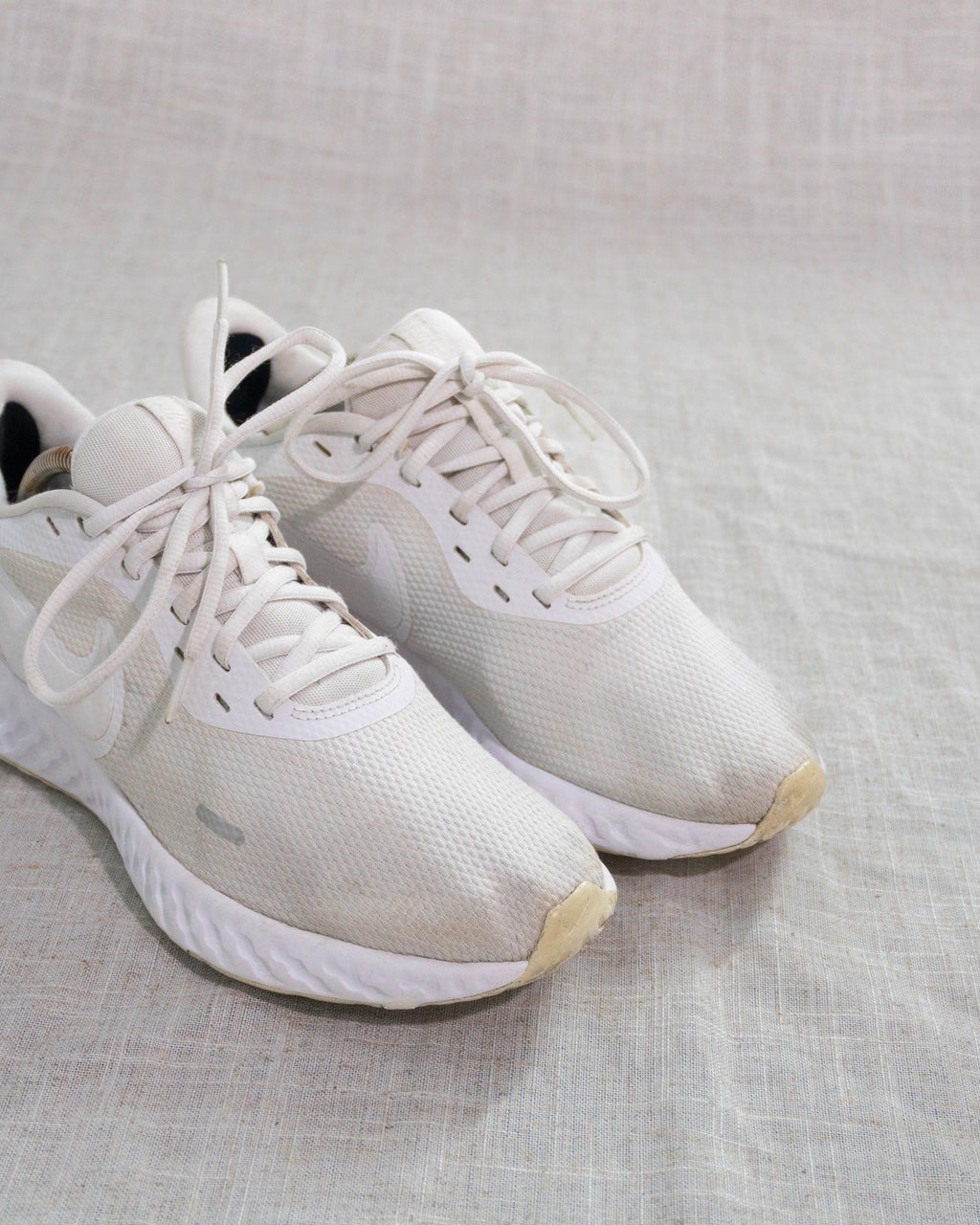 Nike Revolution 5 women white running shoes Pakistan