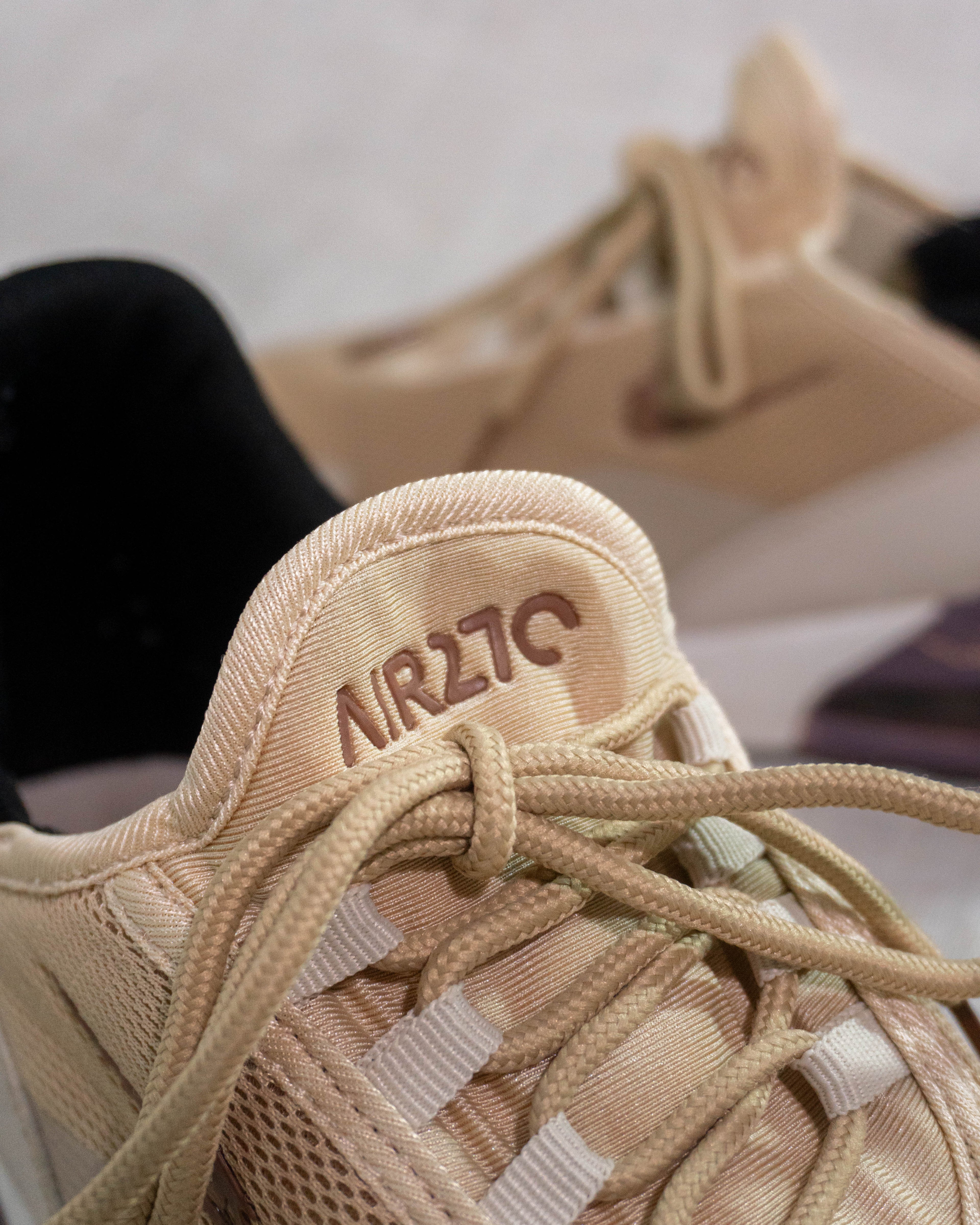 Nike Air Max 270 cream beige sneakers Pakistan