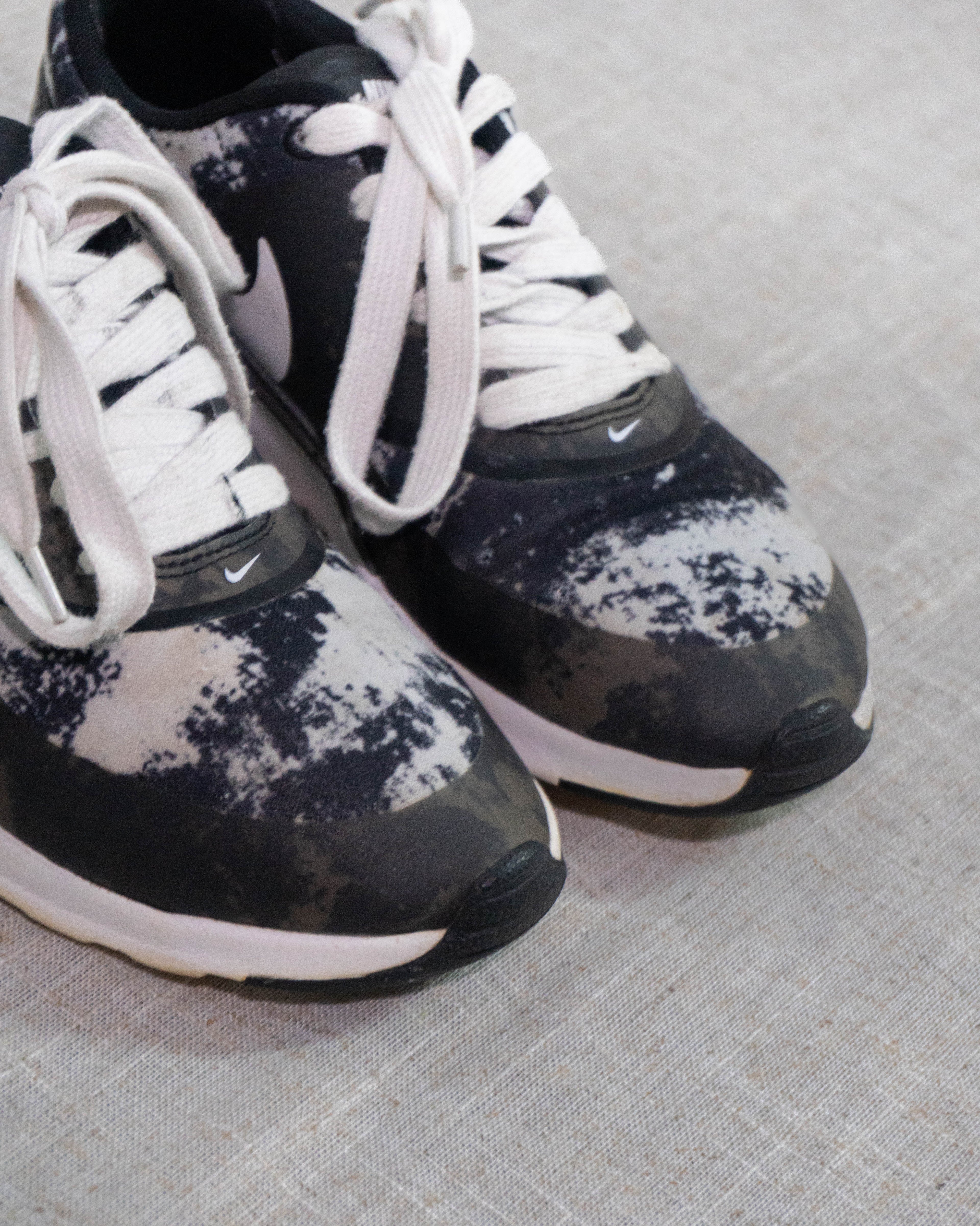 Nike Air Max Thea Print black white Pakistan