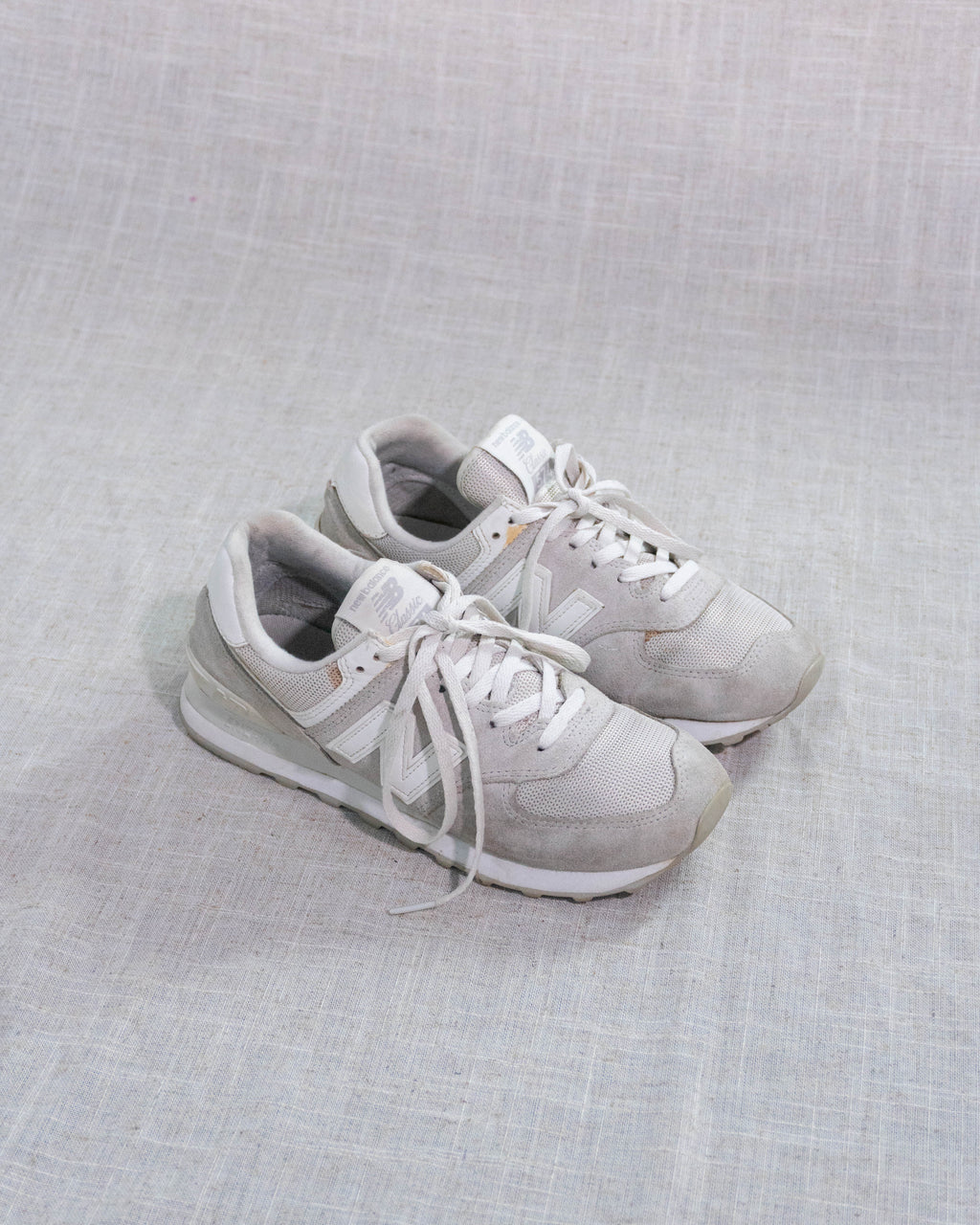 New Balance 574 white Pakistan