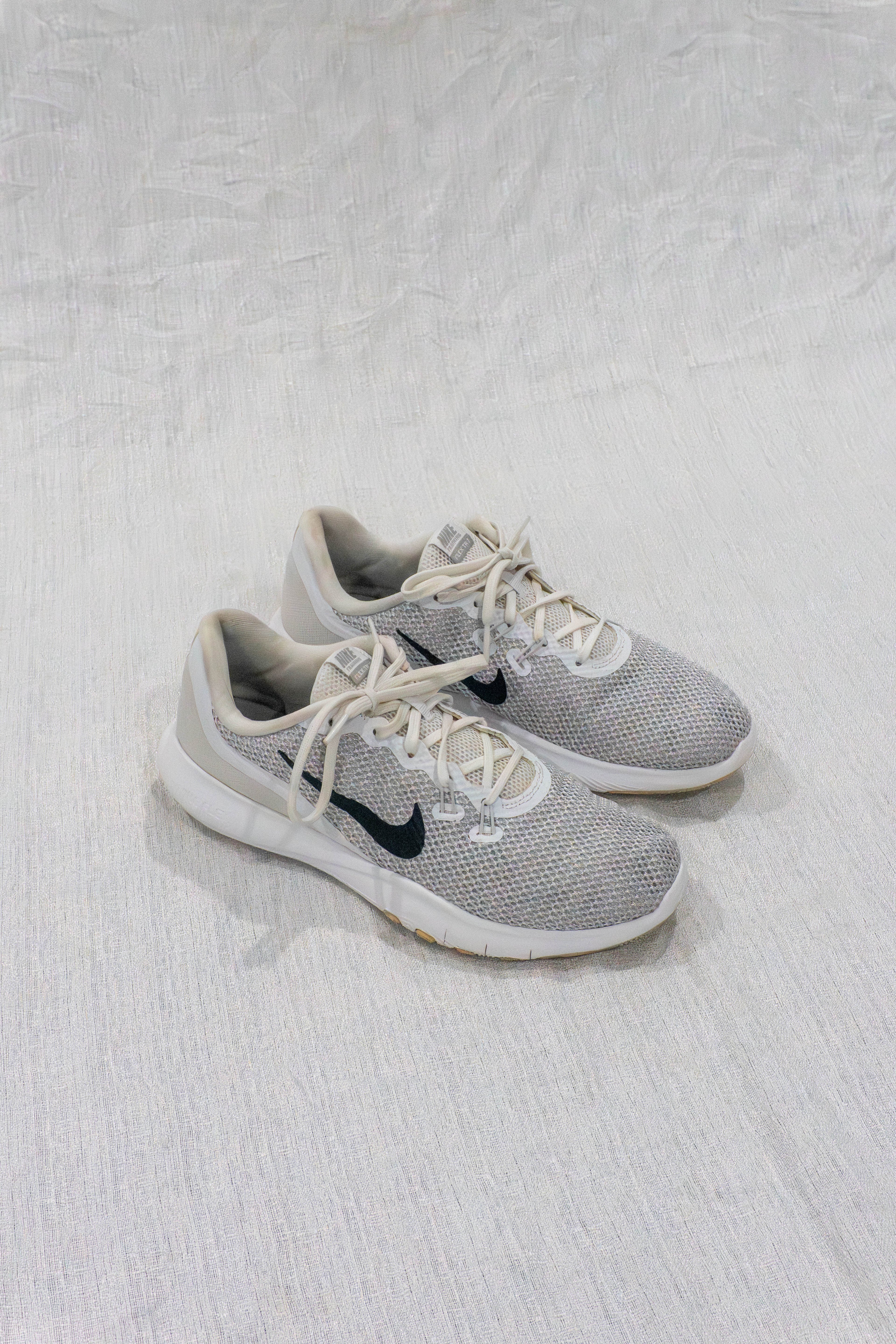 Nike Flex Trainer 7 White Grey Women EU 41 Pakistan