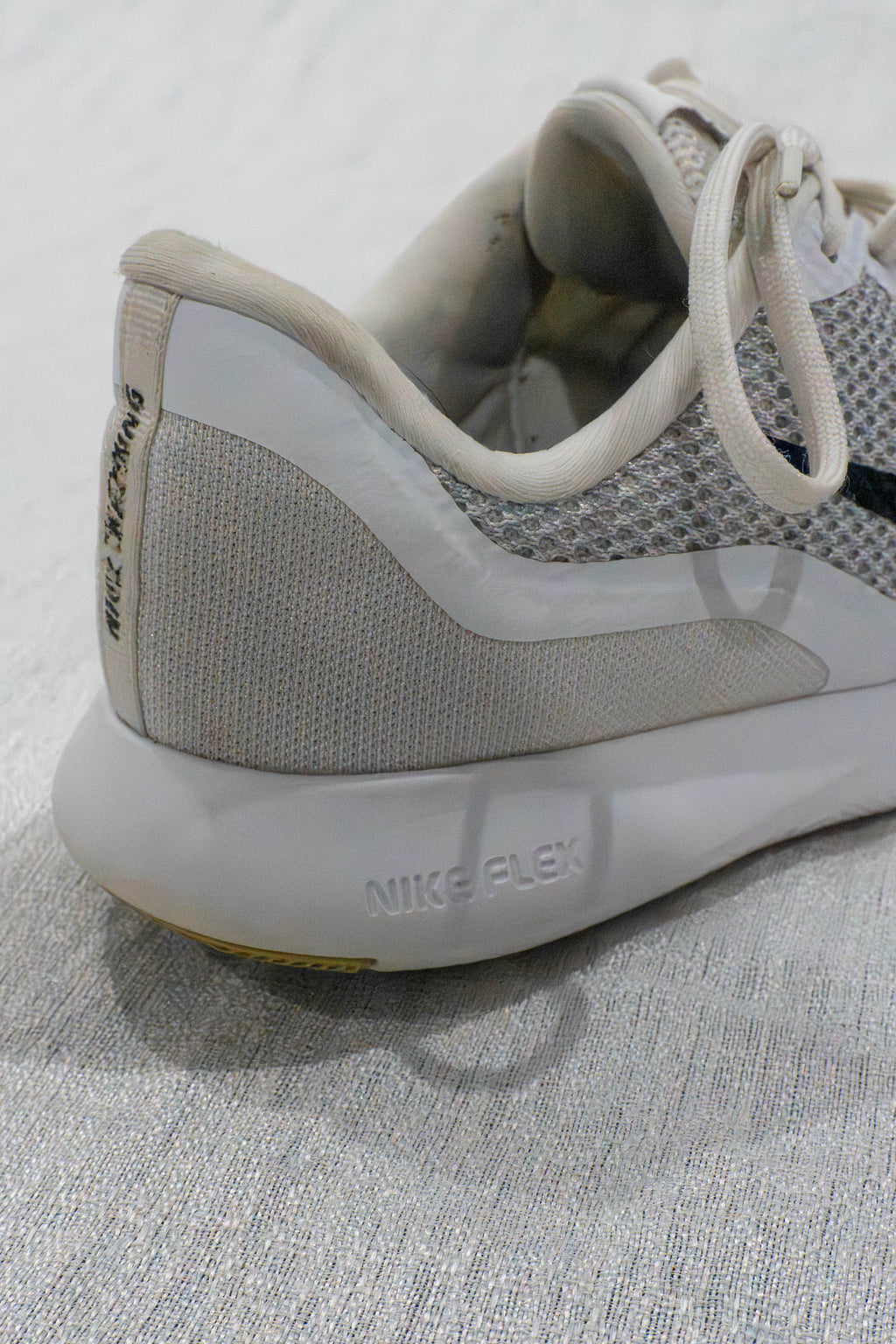 Nike Flex Trainer 7 White Grey Women EU 41 Pakistan