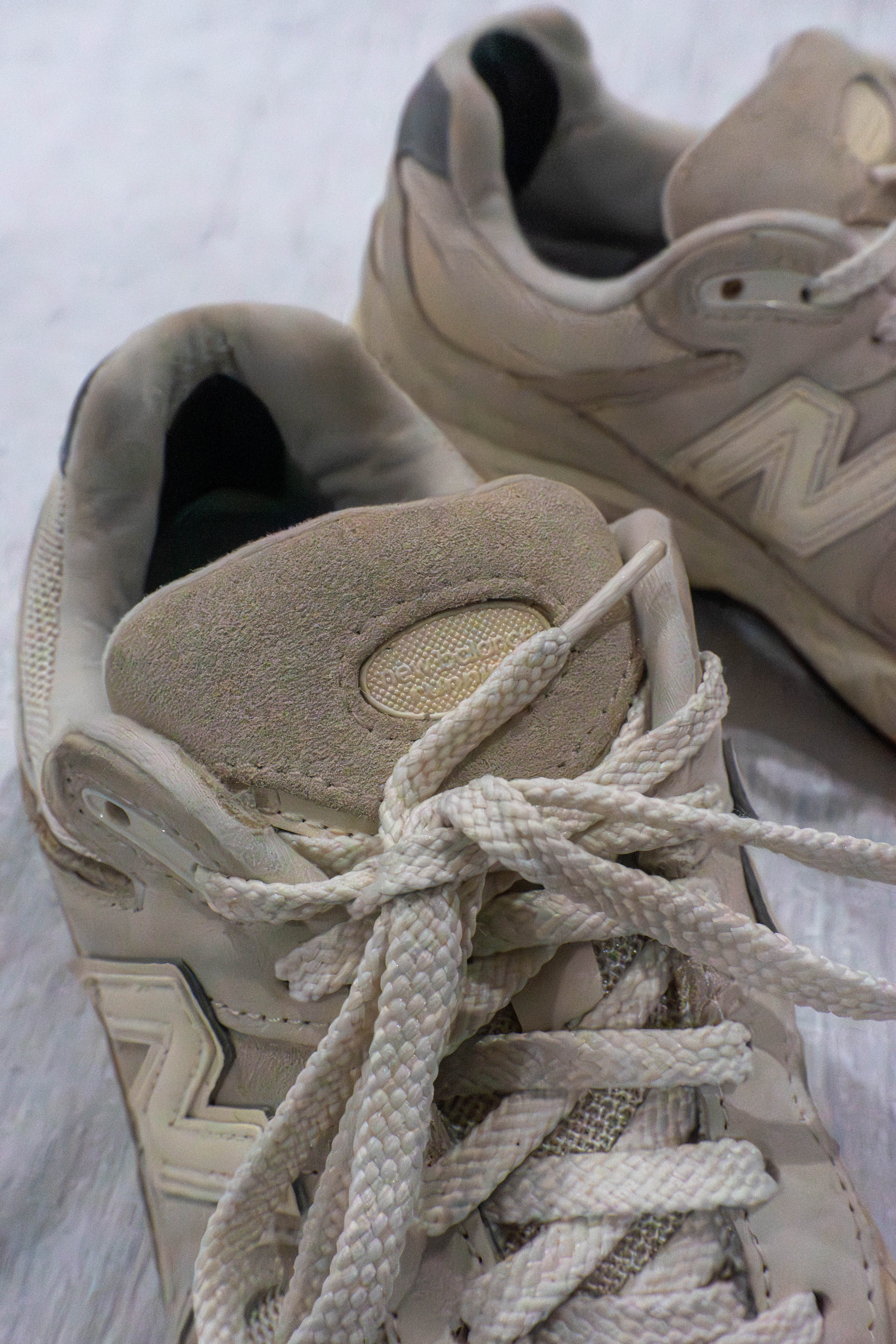 Original New Balance 2002R beige unisex sneakers EU 44 US 10 Men available in Pakistan at FOUNDD