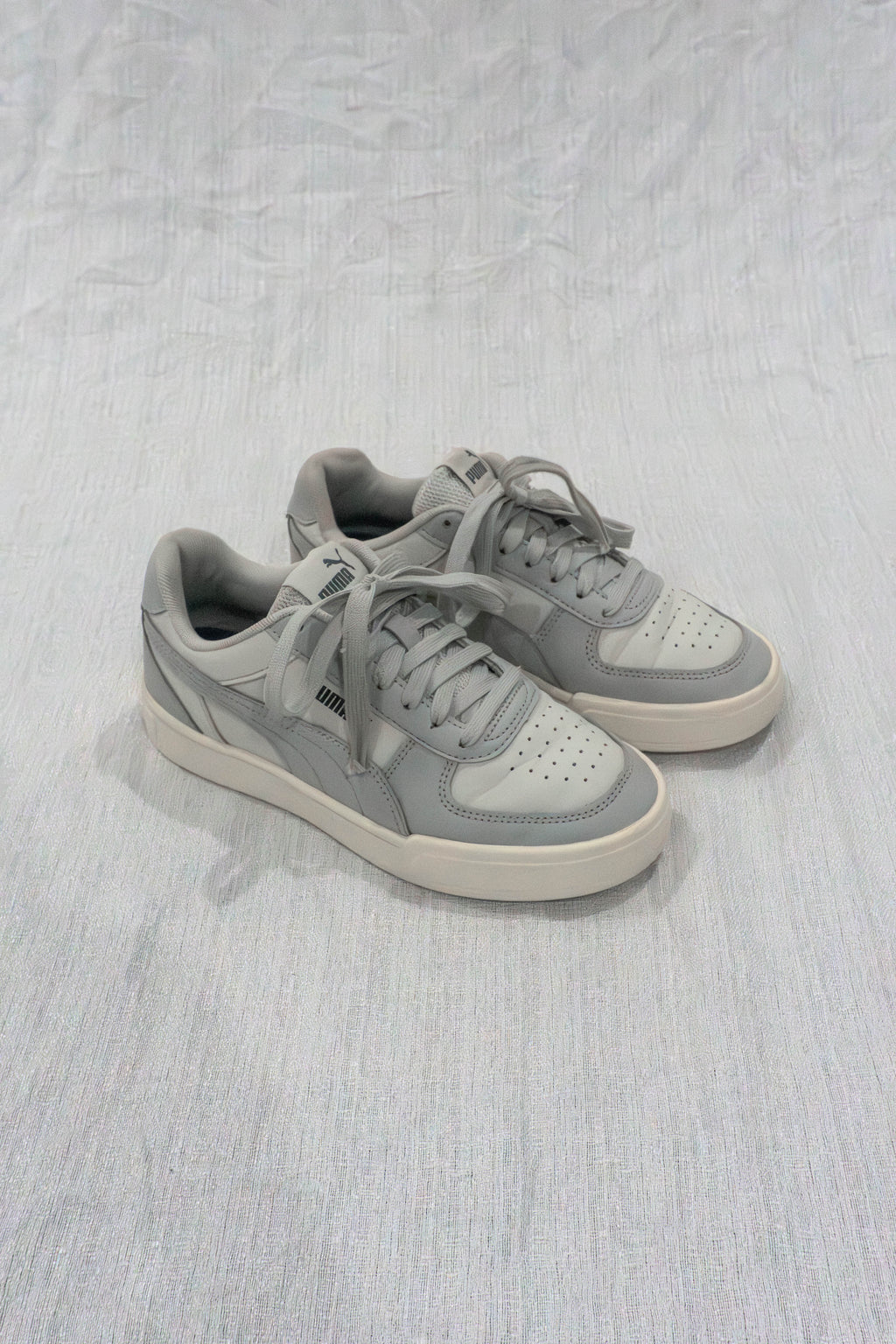 PUMA Caven Mix Grey White EU 37 Original Sneakers Pakistan
