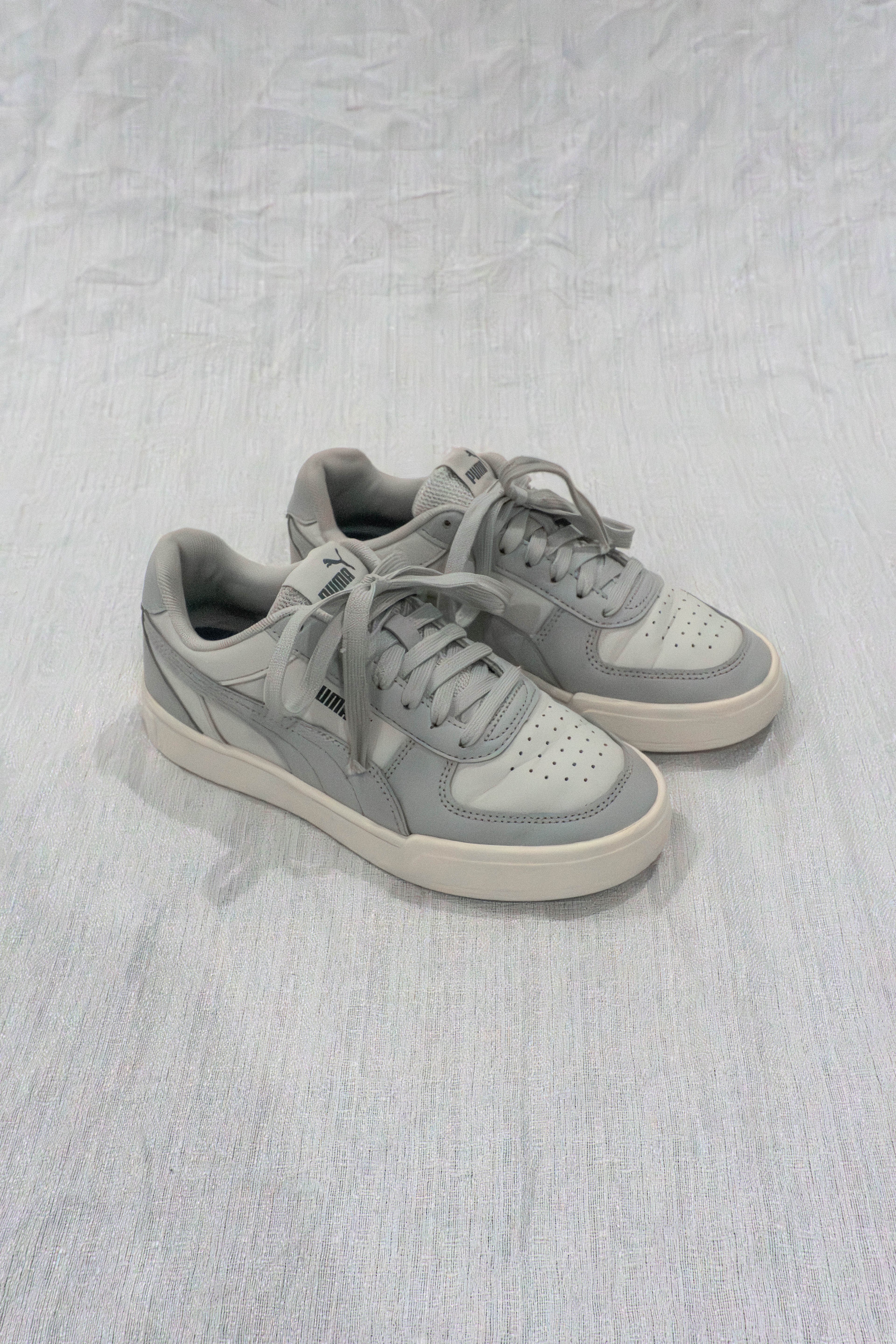 PUMA Caven Mix Grey White EU 37 Original Sneakers Pakistan