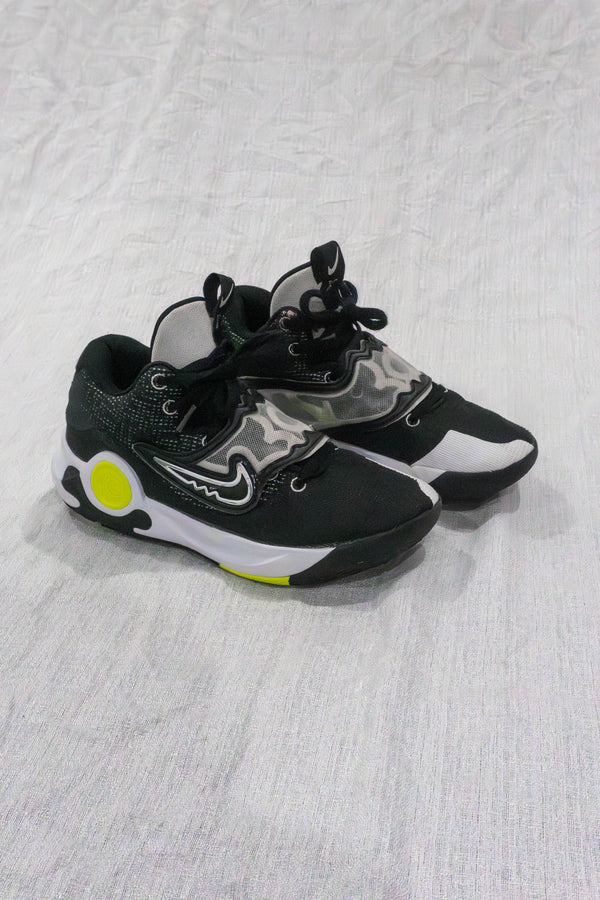 Nike KD Trey 5 X Black Men EU 41 Basketball Shoes Pakistan