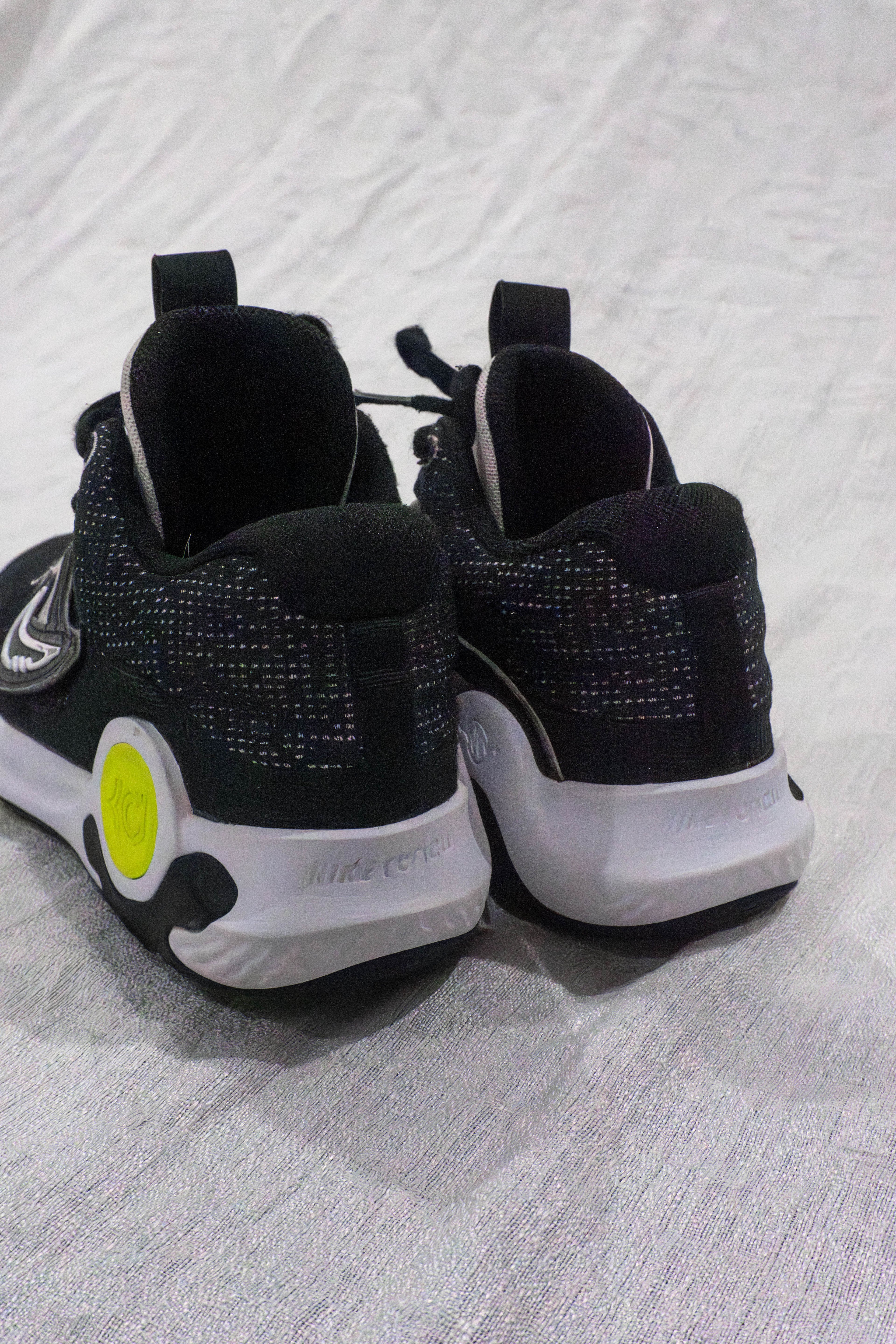 Nike KD Trey 5 X Black Men EU 41 Basketball Shoes Pakistan