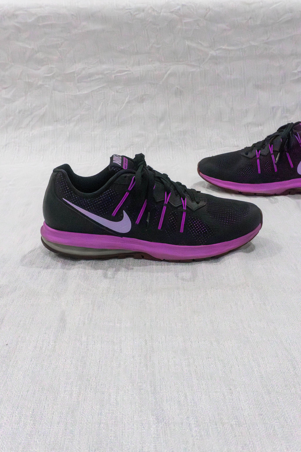 Original Nike Air Max Dynasty black and purple women’s running shoes EU 43 US 11 available in Pakistan at FOUNDD