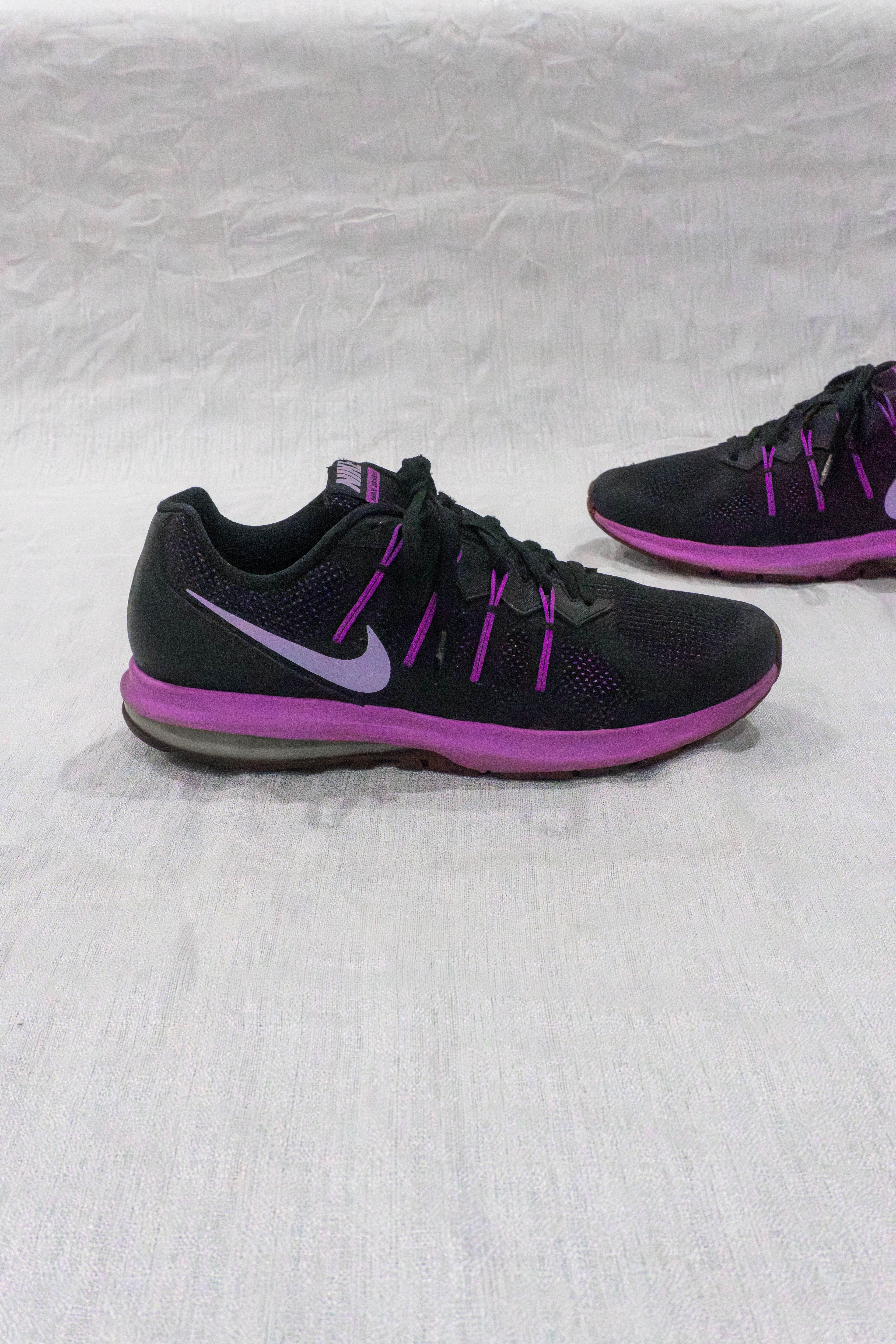 Original Nike Air Max Dynasty black and purple women’s running shoes EU 43 US 11 available in Pakistan at FOUNDD