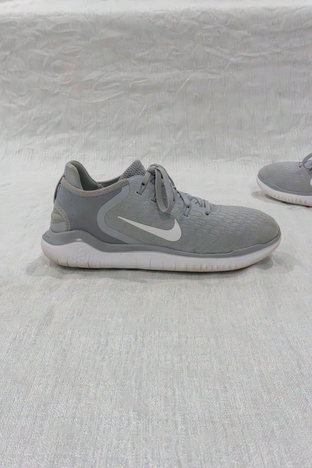 Nike Free RN 2018 Wolf Grey Men EU 42.5 Pakistan