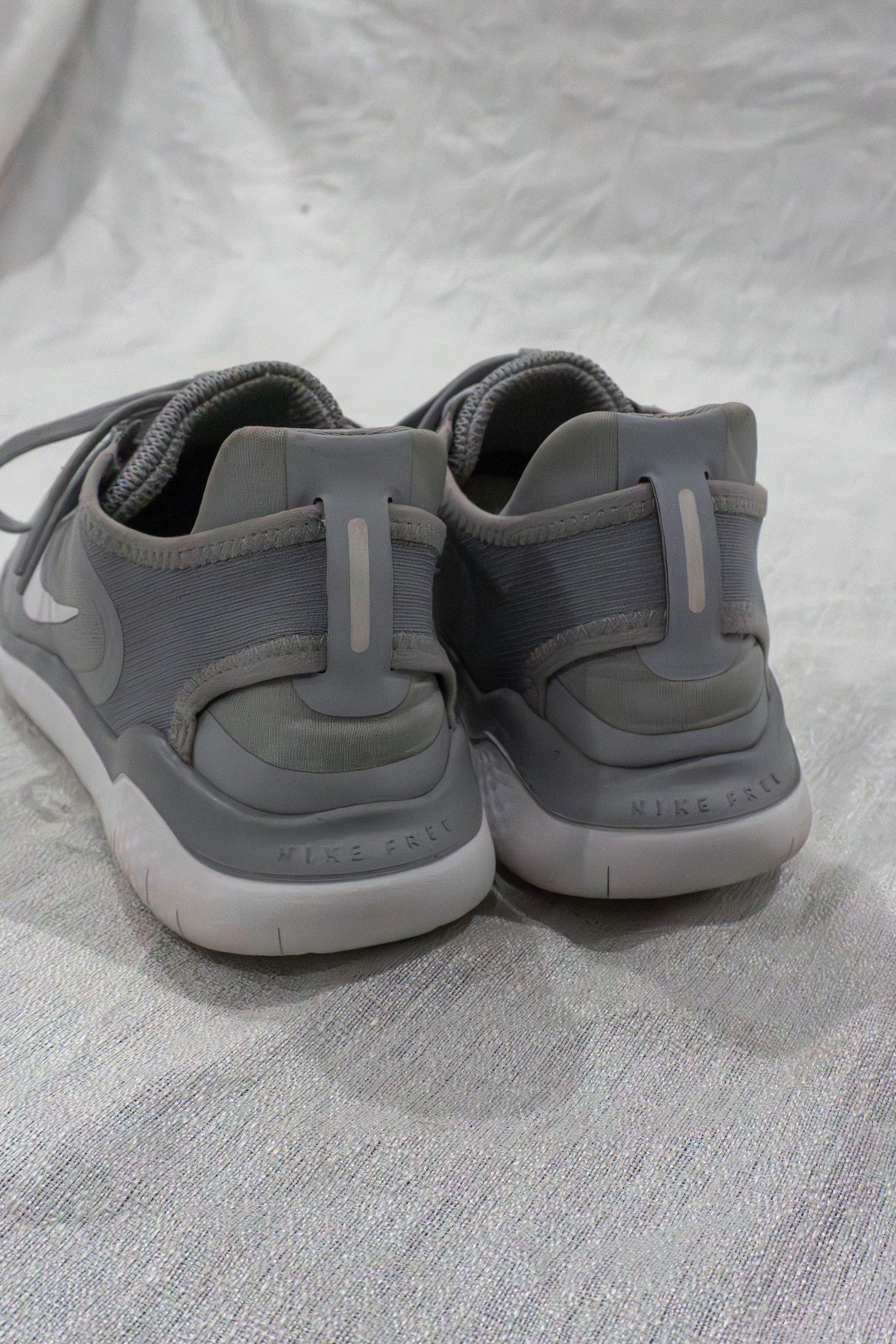 Nike Free RN 2018 Wolf Grey Men EU 42.5 Pakistan