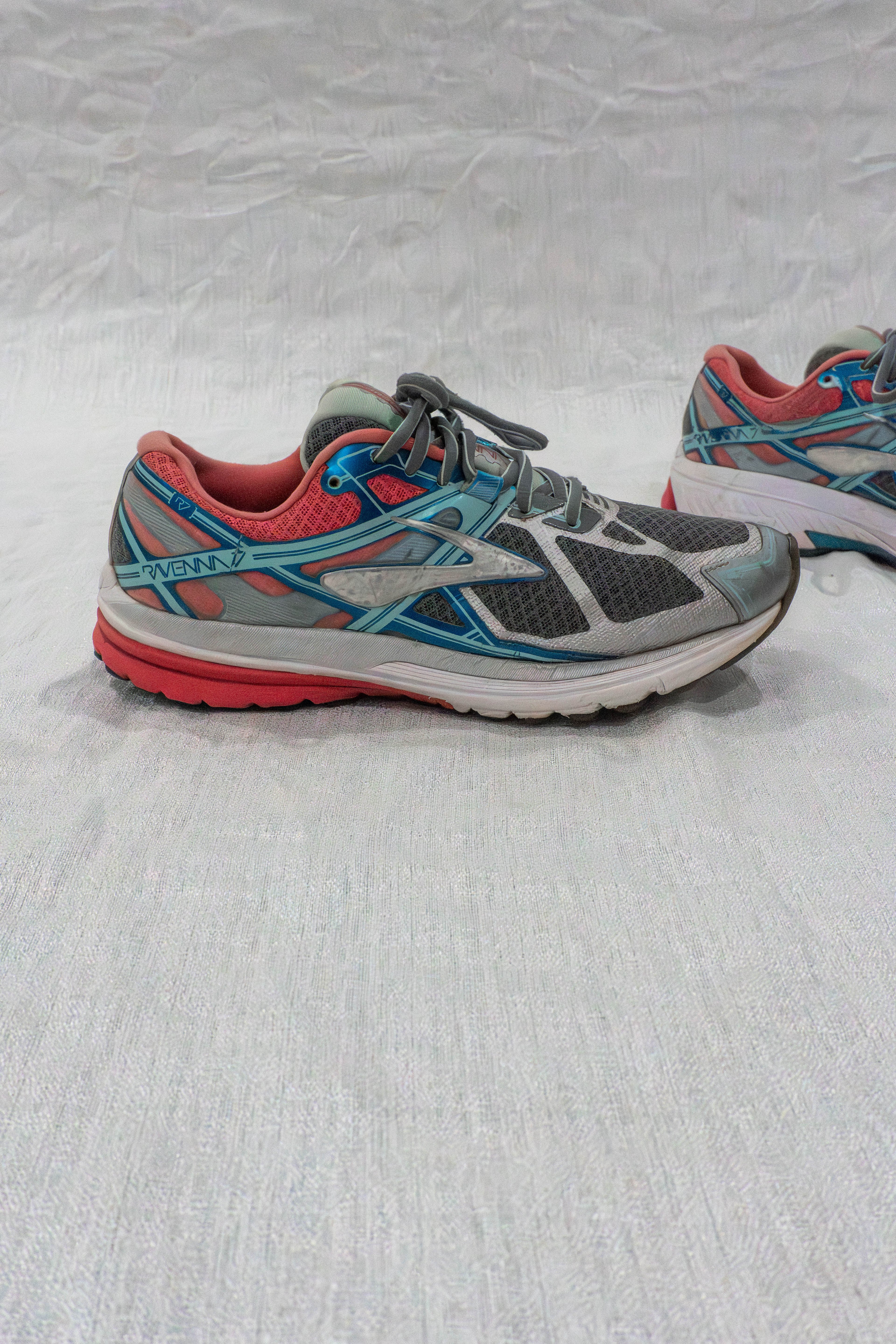 Original Brooks Ravenna 7 Women Running Shoes Pakistan

Brooks Ravenna 7 US 9 Women EU 40.5 Pakistan

Pre Loved Brooks Running Shoes Pakistan FOUNDD

Brooks Ravenna 7 Grey Blue Coral Women Sneakers Pakistan

Imported Original Brooks Women Running Shoes Pakistan