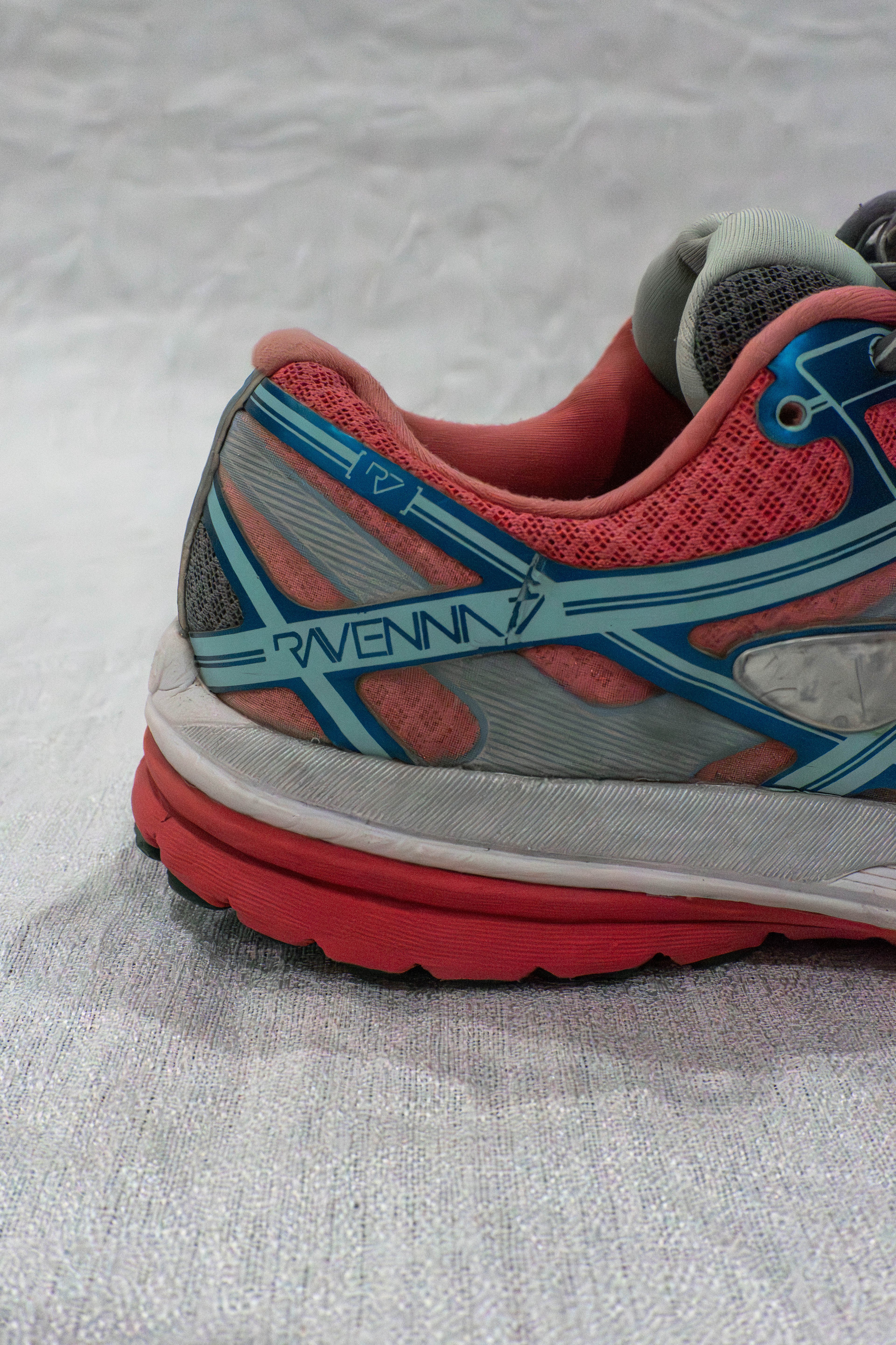 Original Brooks Ravenna 7 Women Running Shoes Pakistan

Brooks Ravenna 7 US 9 Women EU 40.5 Pakistan

Pre Loved Brooks Running Shoes Pakistan FOUNDD

Brooks Ravenna 7 Grey Blue Coral Women Sneakers Pakistan

Imported Original Brooks Women Running Shoes Pakistan