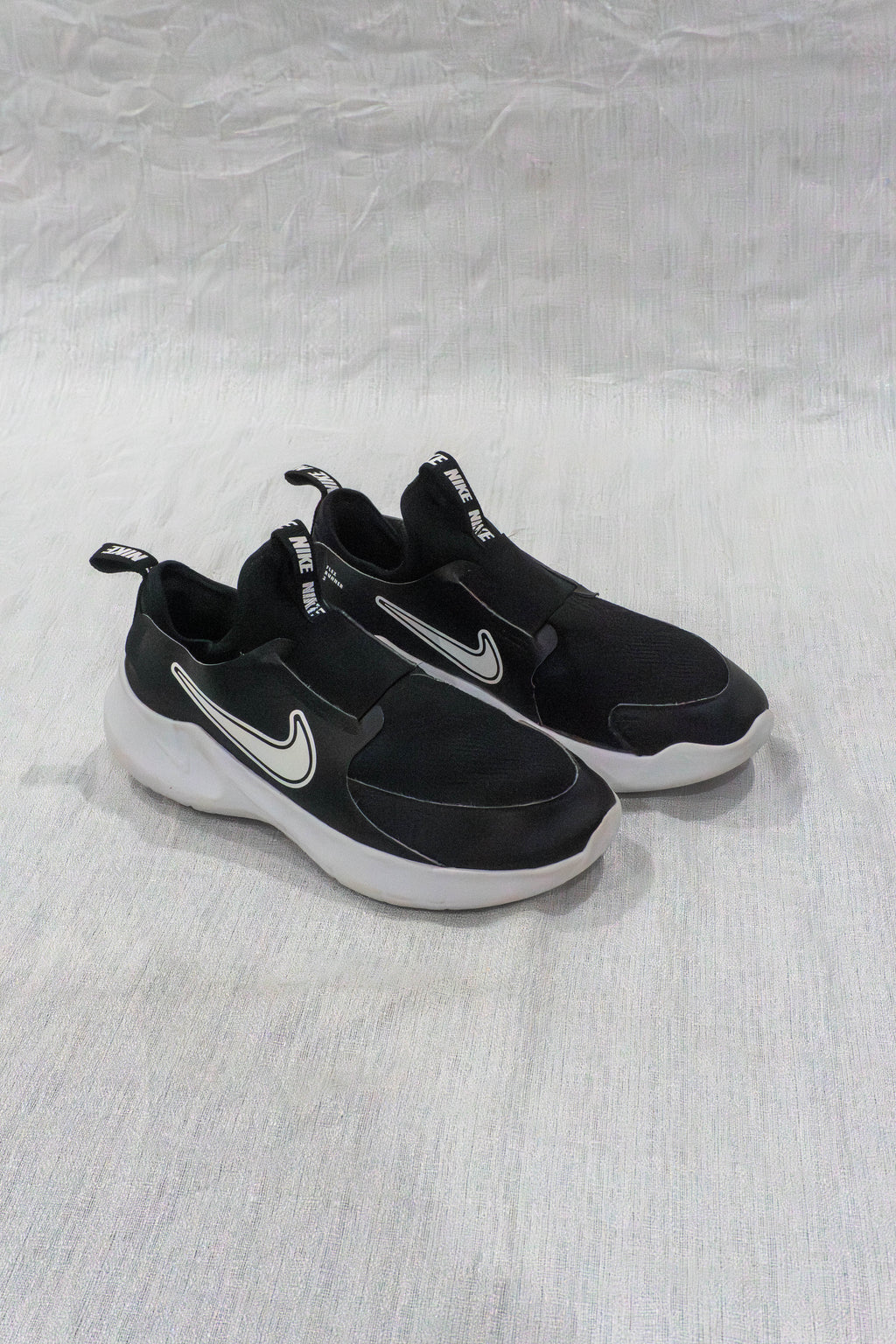 Nike Flex Runner 3 Black Big Kids EU 38.5 Pakistan