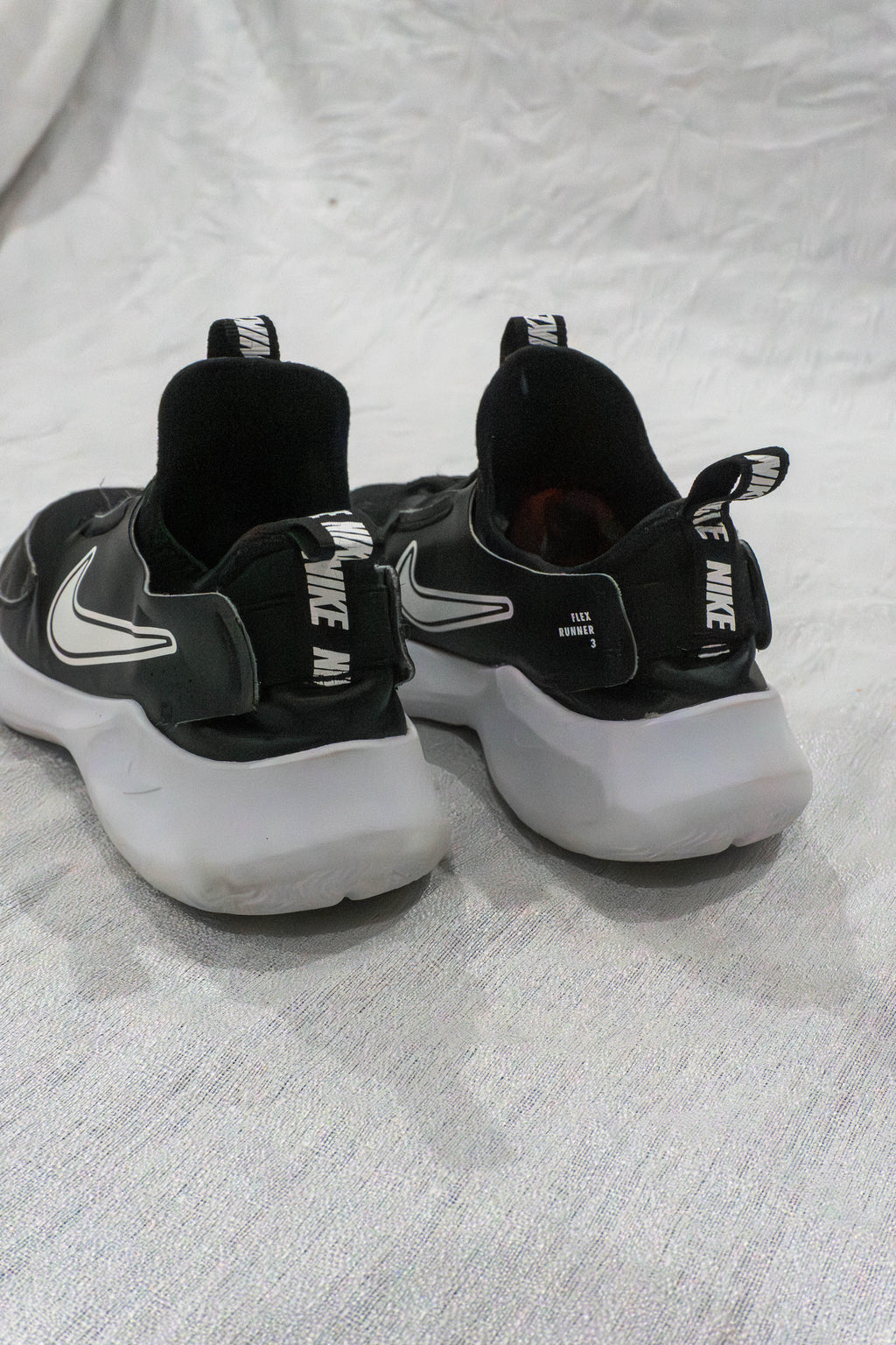 Nike Flex Runner 3 Black Big Kids EU 38.5 Pakistan