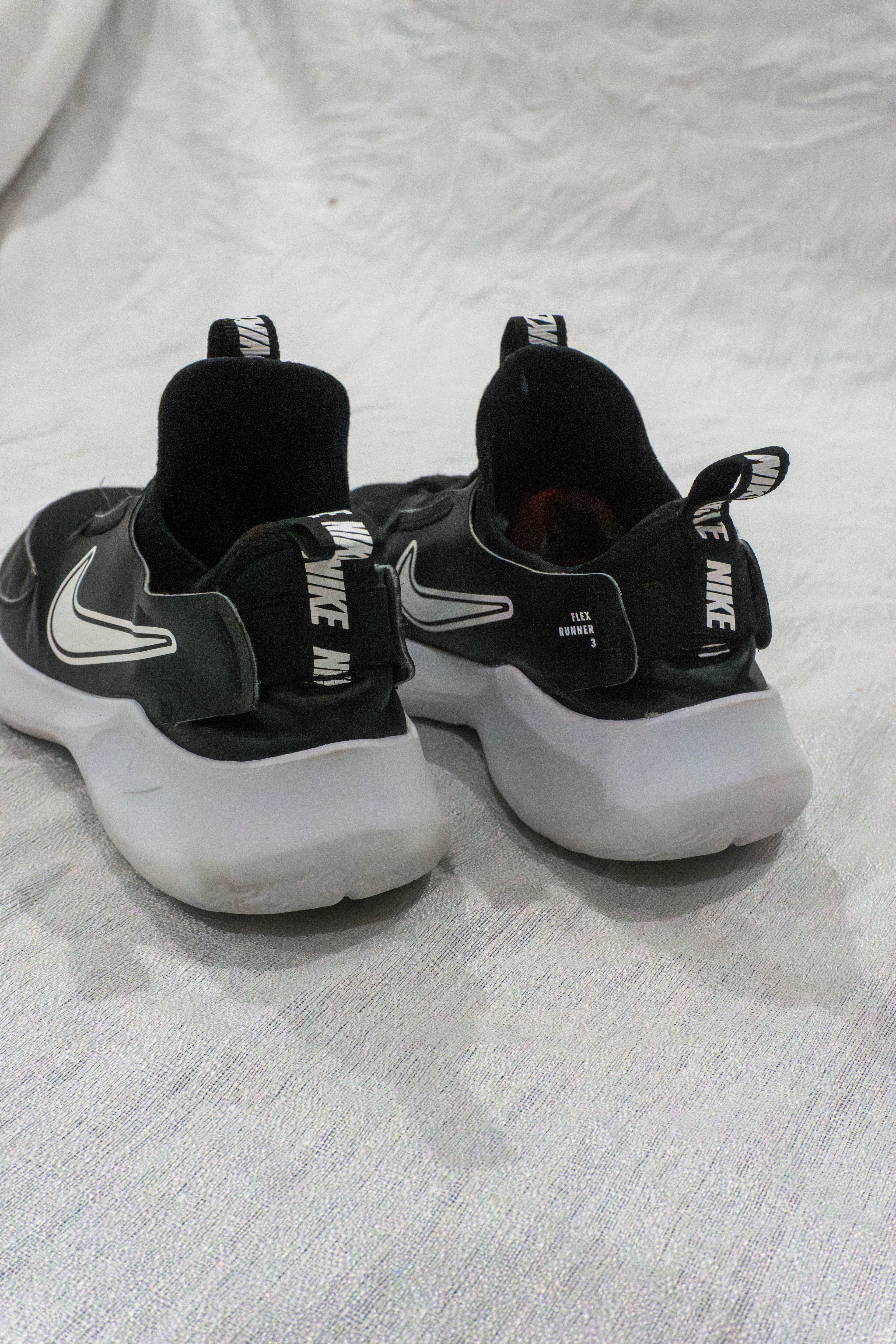 Nike Flex Runner 3 Black Big Kids EU 38.5 Pakistan